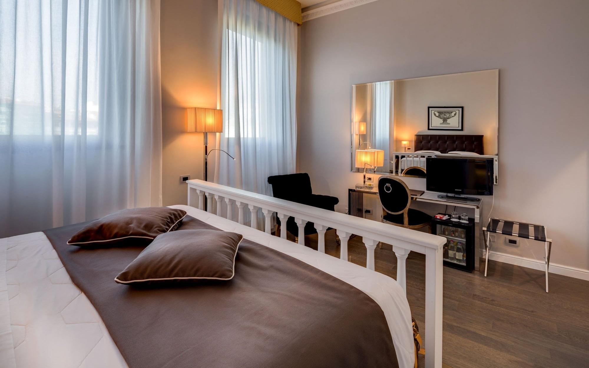 Hotel Roma Firenze Esterno foto