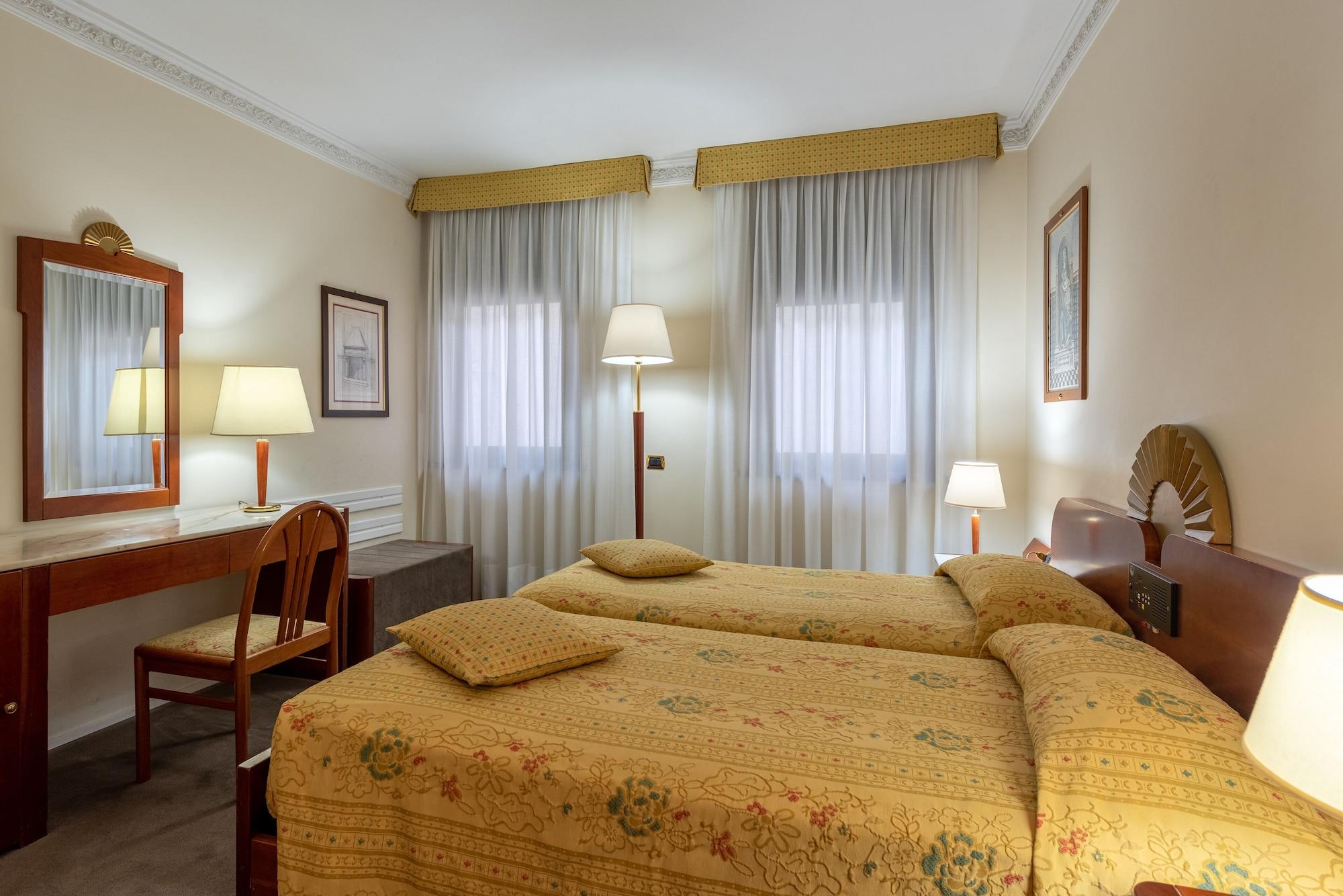 Hotel Roma Firenze Esterno foto