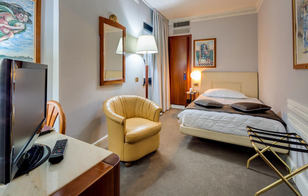 Hotel Roma Firenze Esterno foto