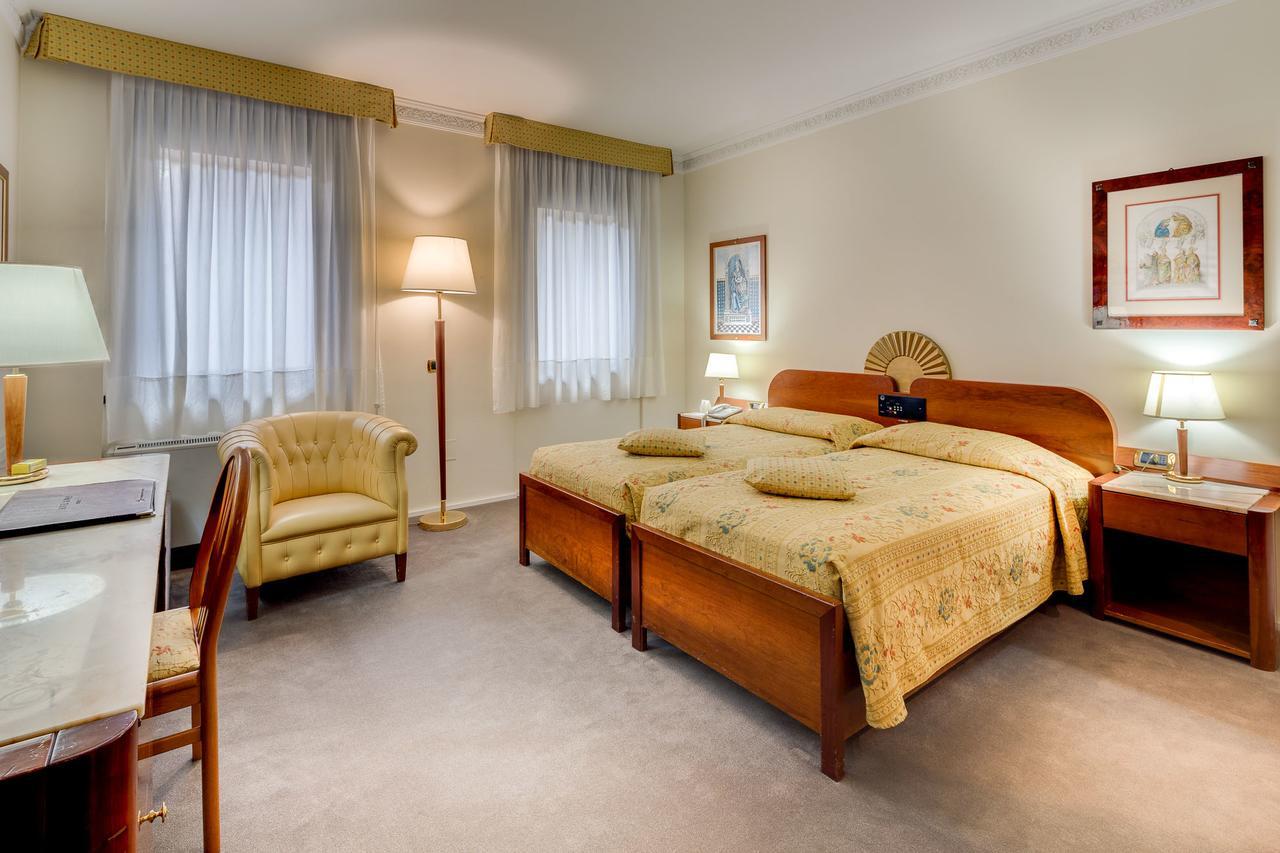 Hotel Roma Firenze Esterno foto
